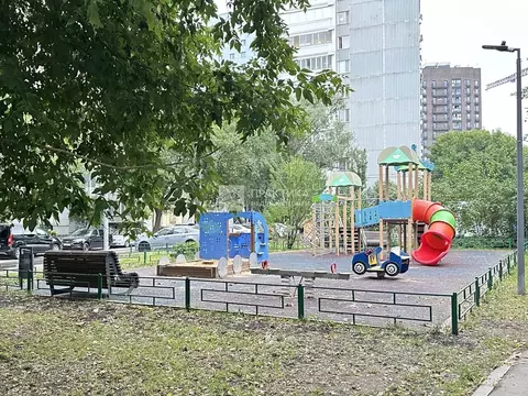 3-к кв. Москва Краснодонская ул., 46 (55.2 м)