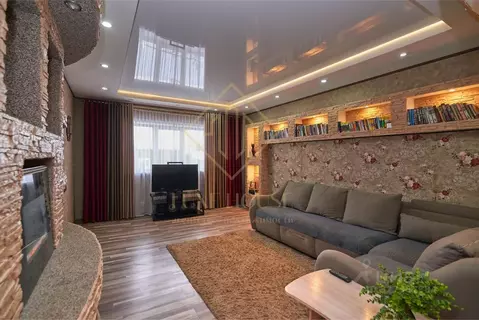 Дом в Иркутская область, Иркутский муниципальный округ, с. Мамоны, ...