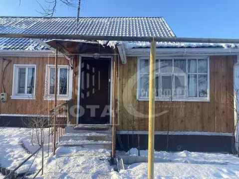 Дом в Воронежская область, Каширский район, Колодезянское с/пос, с. ...