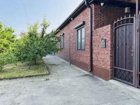 Дом в Адыгея, Майкоп Госпитальная ул., 215 (80 м)