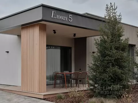 Дом в Алтай, Чемальский район, с. Чепош Родниковая ул., 84 (90 м)