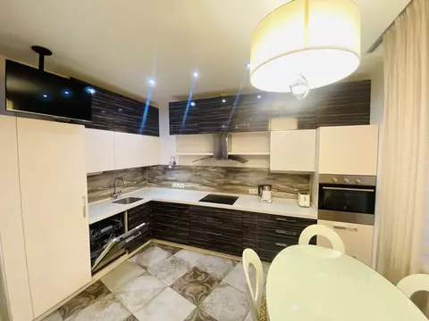 3-к кв. Ростовская область, Ростов-на-Дону ул. Малюгиной, 220/84 (93.0 ...