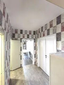 2-к кв. Самарская область, Жигулевск Комсомольская ул., 60 (86.8 м)