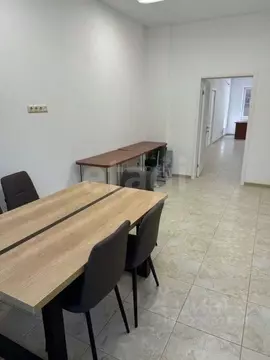 Офис в Крым, Ялта ул. Красноармейская, 13 (67 м)