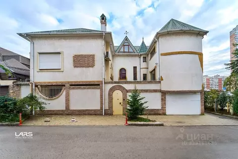 Дом в Краснодарский край, Краснодар Гаражная ул., 136 (400 м)