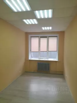 Офис в Белгородская область, Белгород Коммунальная ул., 18А (18 м)