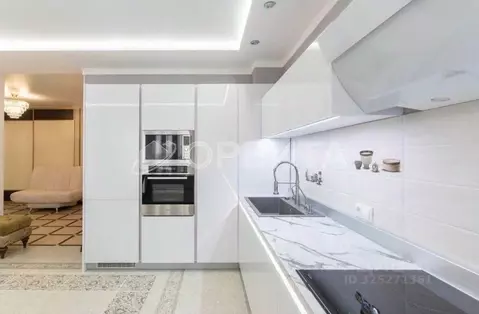 3-к кв. Тюменская область, Тюмень ул. Федюнинского, 64 (94.9 м)