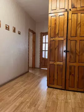 2-к кв. Чувашия, Чебоксары просп. Ленина, 25к1 (64.0 м)