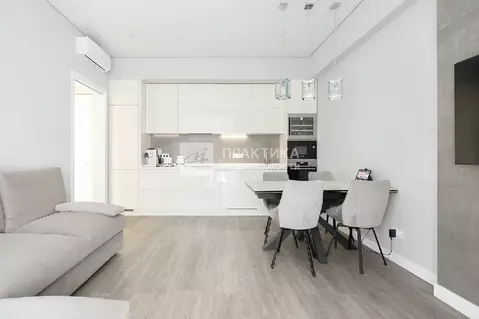 Продается 3-комнатная квартира