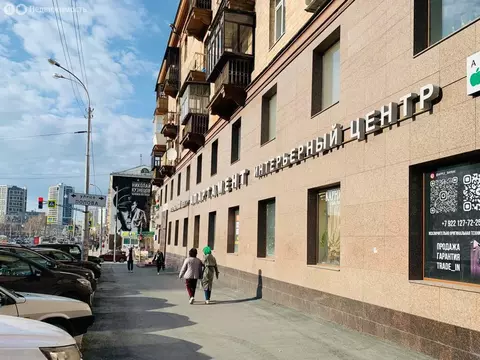 Торговая площадь (20 м)