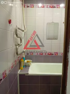 2-комнатная квартира: Каменск-Уральский, улица Белинского, 69 (62 м)