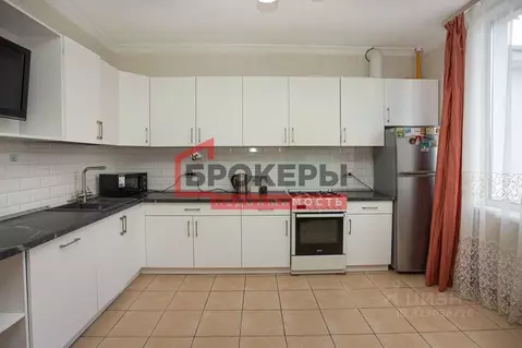 5-к кв. Севастополь просп. Победы, 44А (140.0 м)