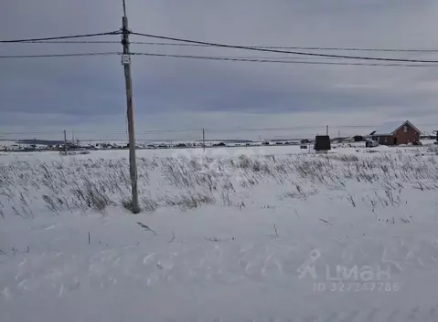 Участок в Башкортостан, Стерлитамакский район, д. Казадаевка ул. ...