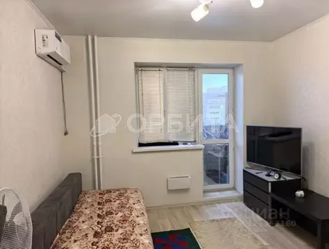 Студия Тюменская область, Тюмень ул. Верхнетарманская, 1 (20.0 м)