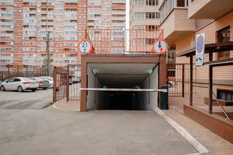 Гараж в Краснодарский край, Краснодар ул. Душистая, 79к1 (18 м)