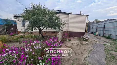 Дом в Курская область, Курский район, Клюквинский сельсовет, д. ...