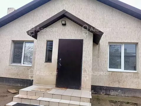 Дом в Волгоградская область, Волгоград Рабочий поселок Гумрак тер., ...