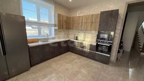 Дом в Тюменская область, Тюмень Быкова мкр, ул. Тихих Зорь (130 м)