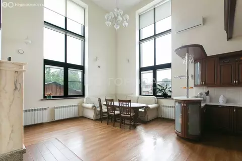 Дом в Новолуговской сельсовет, садоводческое некоммерческое ...