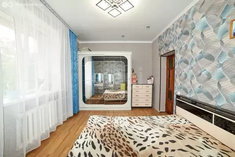 3-комнатная квартира: Стерлитамак, проспект Ленина, 11 (80.6 м)