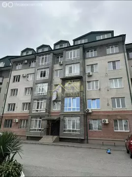 5-комнатная квартира: Владикавказ, улица Шамиля Джикаева, 2А (165 м)