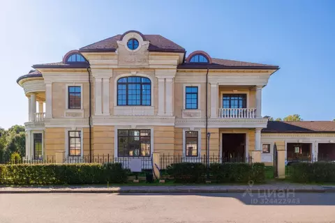 Коттедж в Москва д. Раево,  (758 м)