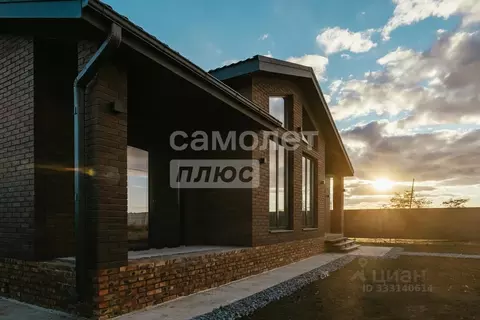 Дом в Краснодарский край, Ейское городское поселение, пос. Морской ул. ...