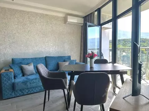 1-к кв. Крым, Алушта ул. Западная, 4 (62.0 м)