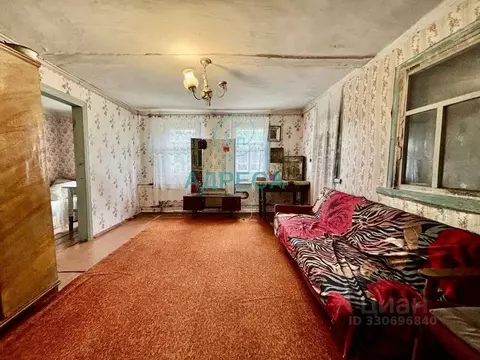 Дом в Белгородская область, Чернянский район, Прилепенское с/пос, с. ...