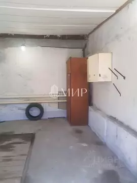 Гараж в Ханты-Мансийский АО, Нижневартовский район, Излучинск пгт  (24 ...