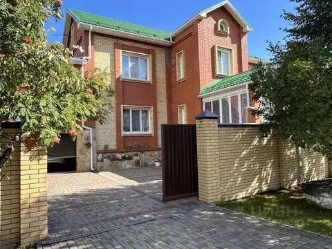 Дом в Омская область, Омск ул. 9-я Любинская, 92 (260 м)