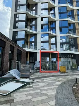 Торговая площадь в Москва Вивальди кв-л, Клубный Город на Реке ...