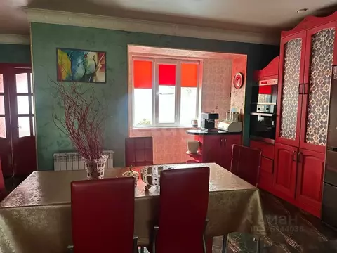 Дом в Северная Осетия, Владикавказ Учитель СТ, 550/1 (180 м)