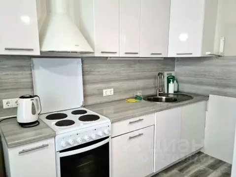 1-к кв. Тюменская область, Тюмень ул. 50 лет Октября, 75к1 (45.0 м)