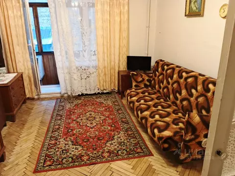 1-к кв. Санкт-Петербург Старо-Петергофский просп., 35 (30.0 м)