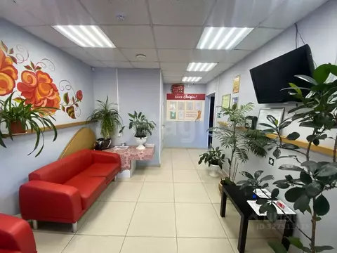 Офис в Ямало-Ненецкий АО, Ноябрьск ул. 8 Марта, 3 (80 м)