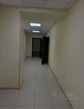 Офис в Москва ул. Орджоникидзе, 11С1а (125 м)