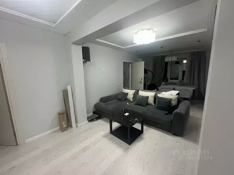 3-к кв. Москва ул. Академика Анохина, 5К1 (75.0 м)