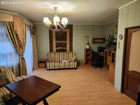 3-комнатная квартира: Калининград, Краснодонская улица, 2 (83.9 м)