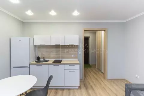 Студия Тюменская область, Тюмень ул. Станционная, 26Бк1 (28.1 м)