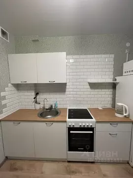 1-к кв. Омская область, Омск ул. Б.Г. Шаронова, 25 (33.0 м)