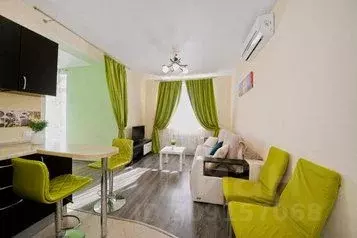 1-к кв. Волгоградская область, Волгоград ул. Ханпаши Нурадилова, 7 ...