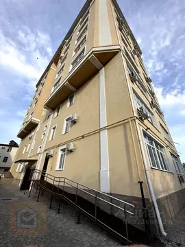 Свободной планировки кв. Крым, Евпатория ул. Толстого, 38 (82.9 м)