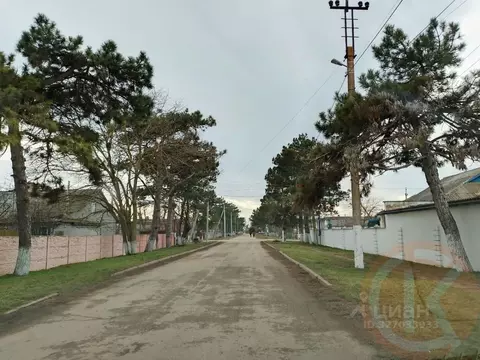 Дом в Крым, Ленинский район, с. Семисотка ул. Гагарина, 30 (46 м)