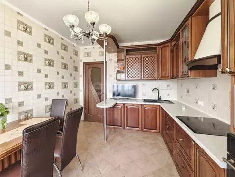 3-к кв. Тюменская область, Тюмень Заречный проезд, 39к2 (76.3 м)