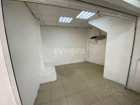 Торговая площадь в Ульяновская область, Ульяновск ул. Тельмана, 24 (8 ...