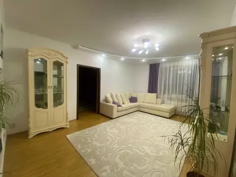 3-к кв. Севастополь ул. Готская, 31 (86.7 м)