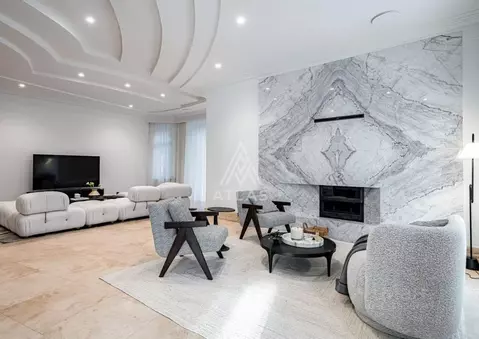 Дом в Московская область, Одинцовский городской округ, д. Новодарьино, ...