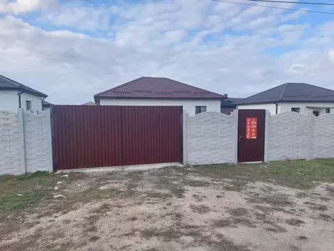 Дом в Крым, Симферопольский район, Трудовское с/пос, с. Строгоновка ...