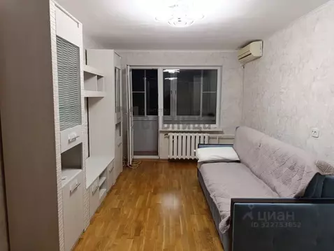 2-к кв. Волгоградская область, Волгоград ул. Хользунова, 40 (43.7 м)